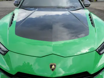 LAMBORGHINI Urus Performante Full-Carbon Night