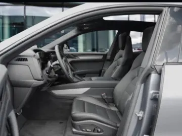 Porsche Cayenne Coupe Electric