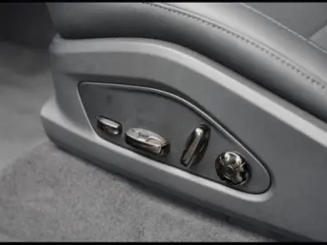 Porsche Cayenne Coupe Electric