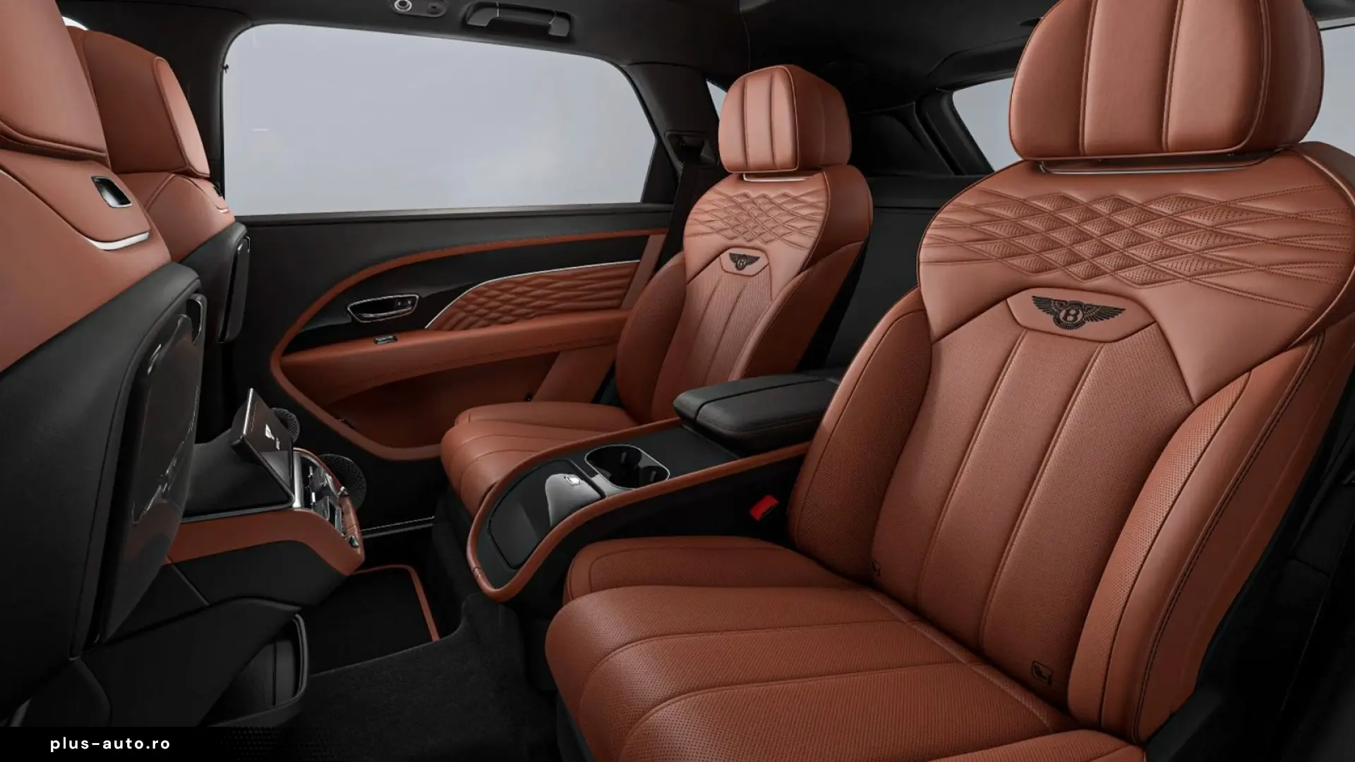 Bentley Bentayga EWB Azure V8 MY26