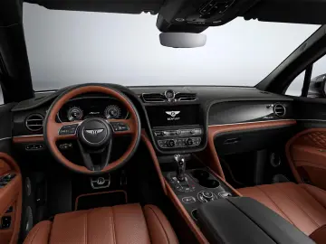 Bentley Bentayga EWB Azure V8 MY26