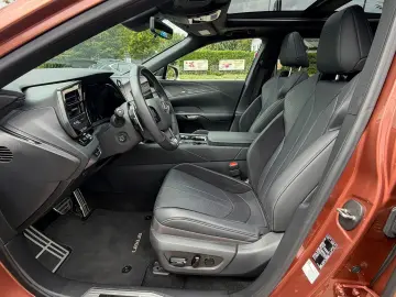 Lexus RX 500h F Sport Pano
