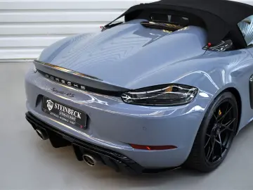 PORSCHE 718 Boxster Spyder RS Weissach Ceramic BOSE