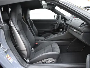 PORSCHE 718 Boxster Spyder RS Weissach Ceramic BOSE