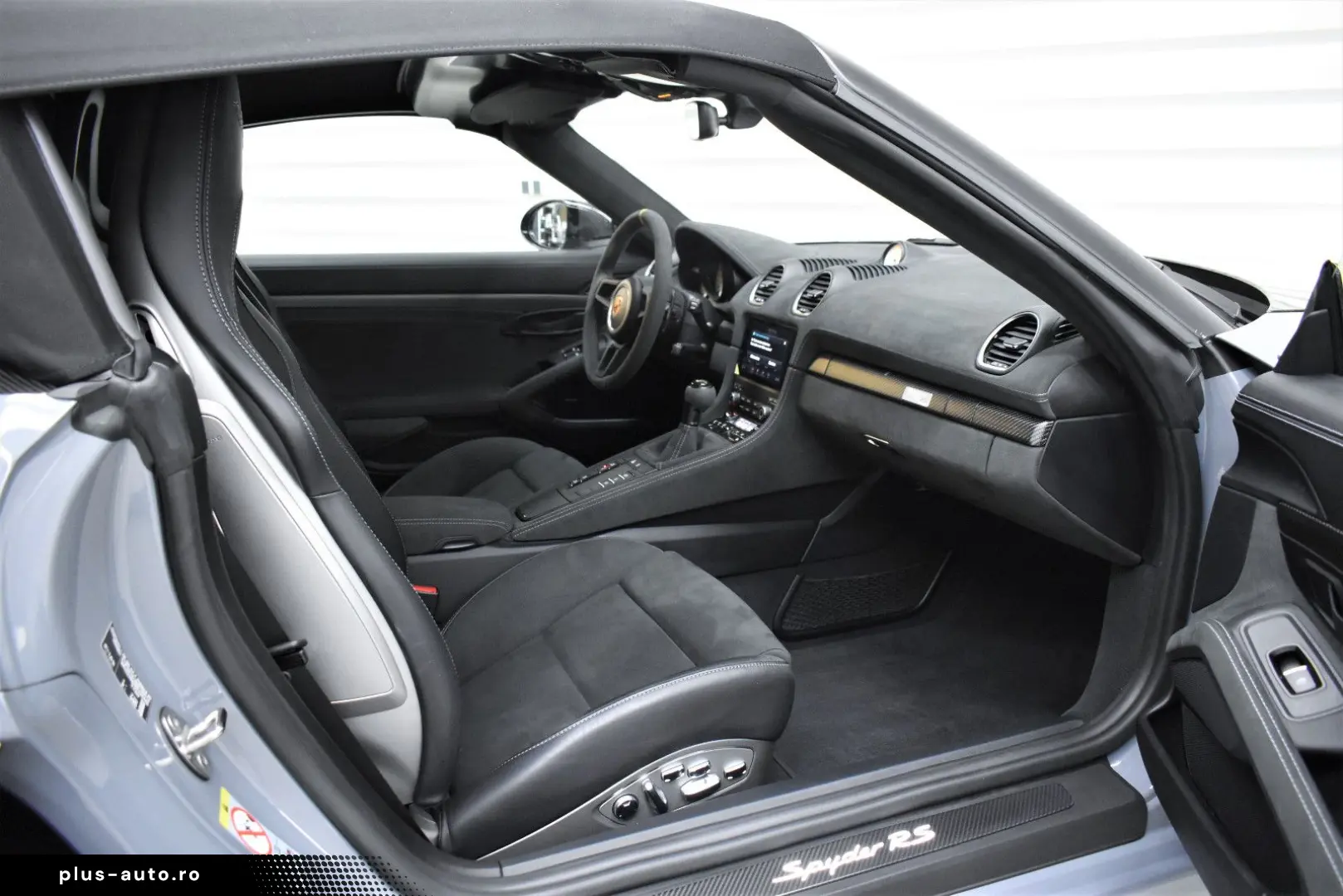 PORSCHE 718 Boxster Spyder RS Weissach Ceramic BOSE