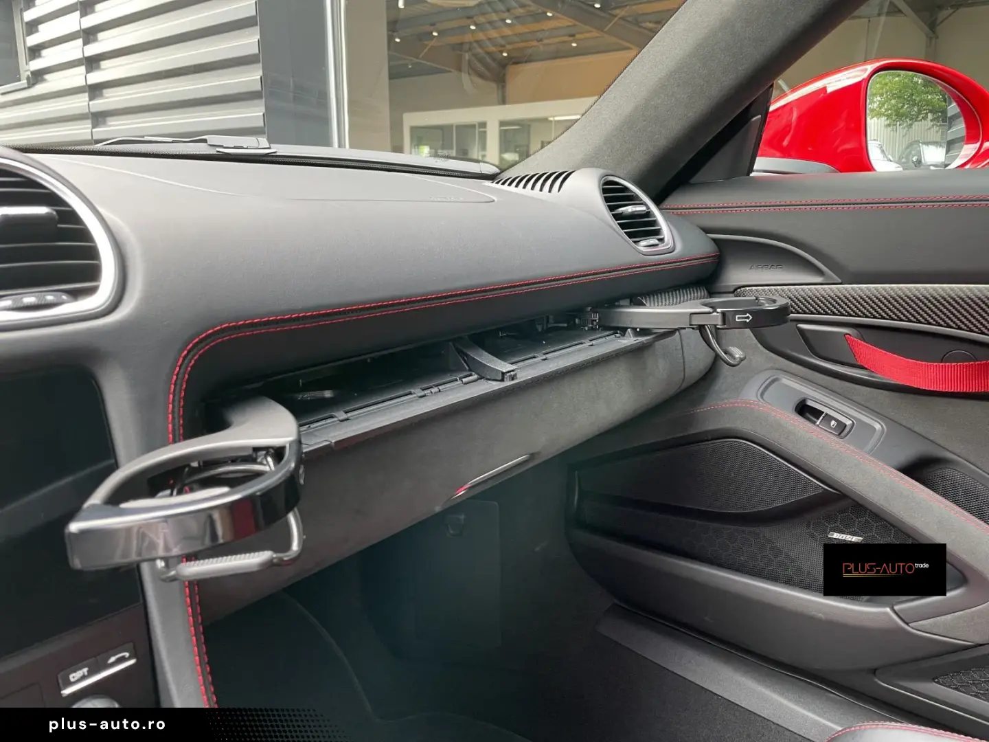 PORSCHE 718 Spyder RS Lift Bose CarPlay