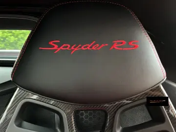 PORSCHE 718 Spyder RS Lift Bose CarPlay