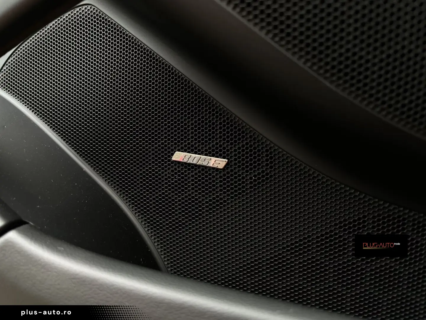 PORSCHE 718 Spyder RS Lift Bose CarPlay