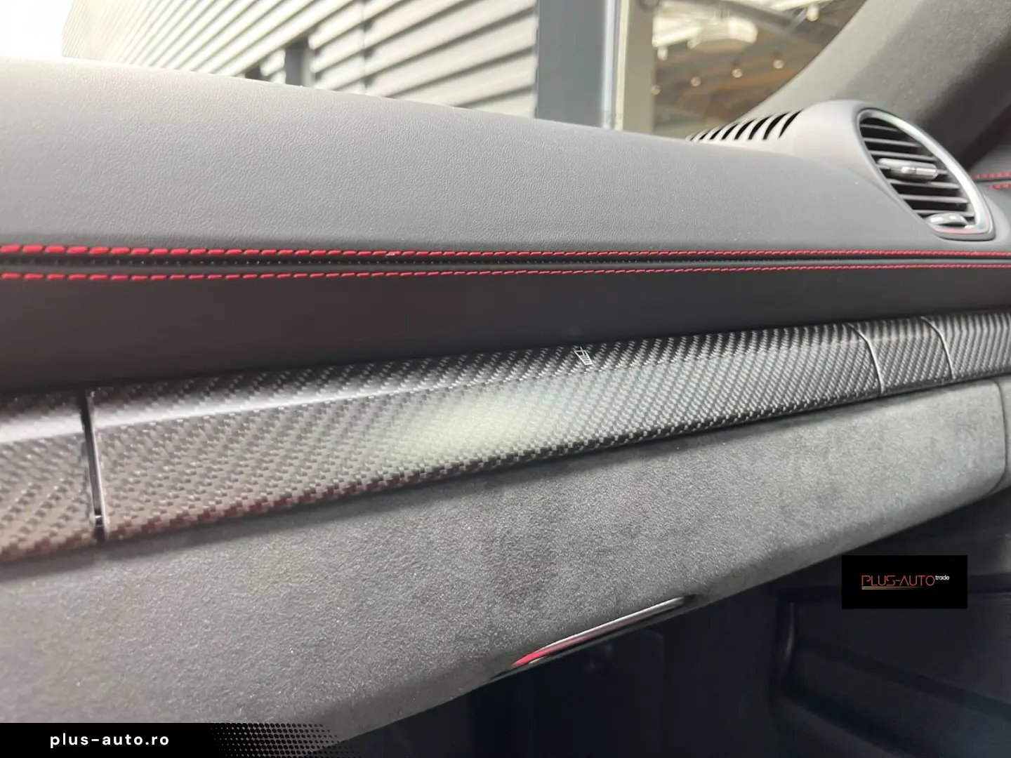 PORSCHE 718 Spyder RS Lift Bose CarPlay