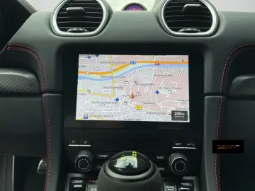 PORSCHE 718 Spyder RS Lift Bose CarPlay