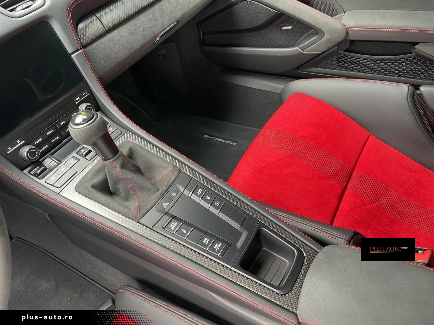 PORSCHE 718 Spyder RS Lift Bose CarPlay
