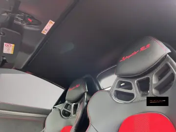 PORSCHE 718 Spyder RS Lift Bose CarPlay