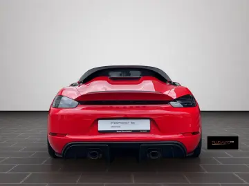 PORSCHE 718 Spyder RS Lift Bose CarPlay