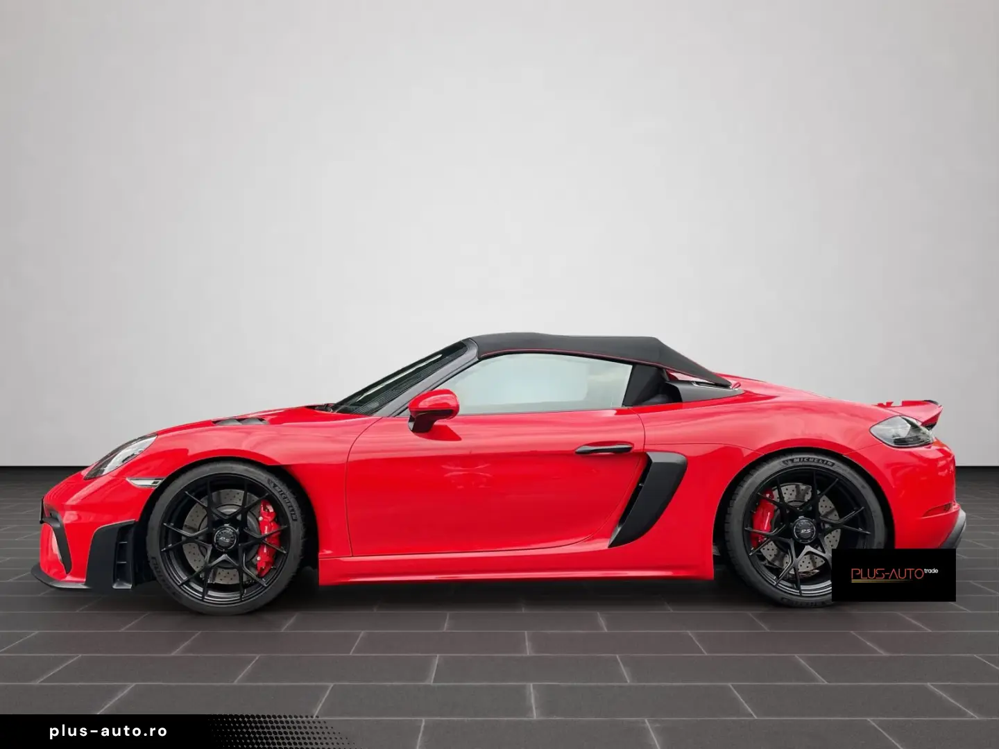 PORSCHE 718 Spyder RS Lift Bose CarPlay