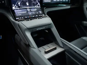 Porsche Cayenne Coupé Electric