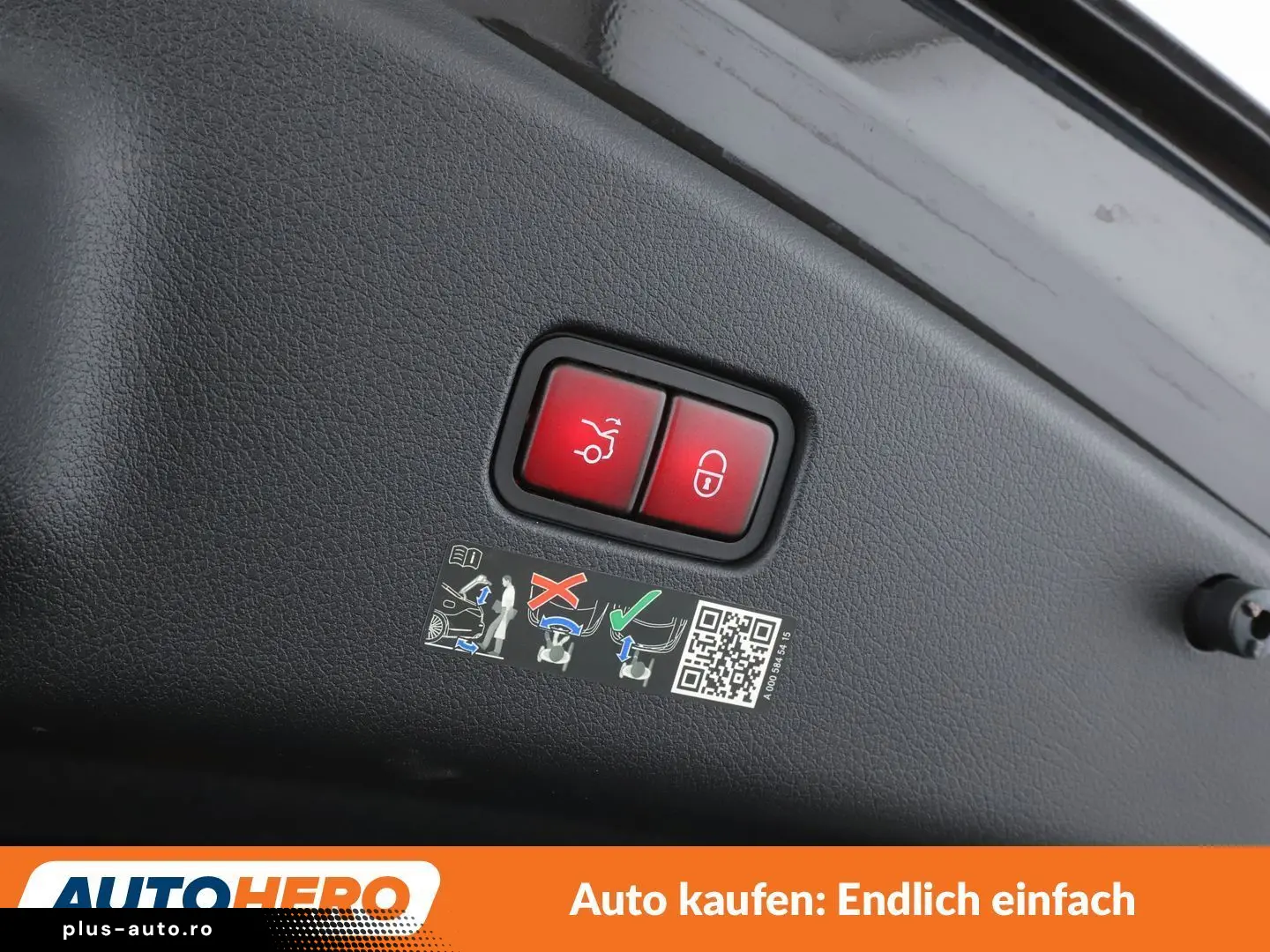 MERCEDES-BENZ CLE 200 Mild-Hybrid AMG Line Premium NAVI