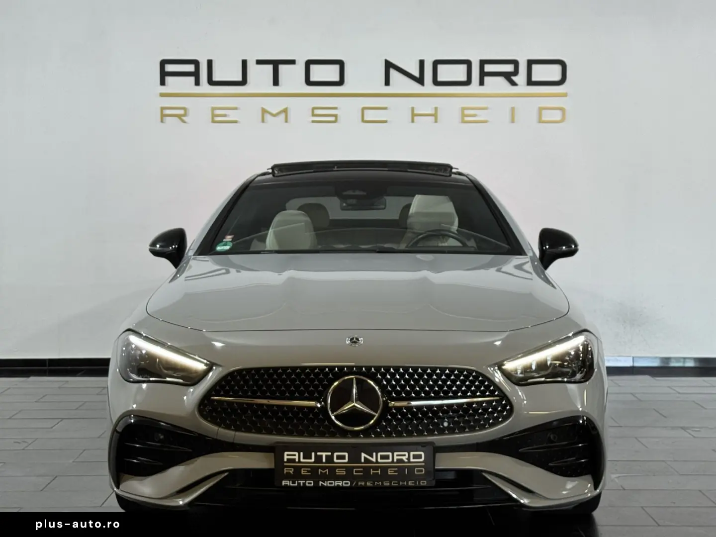 MERCEDES-BENZ CLE 220 d Coupe AMG-Line 19  Pano Night Memory