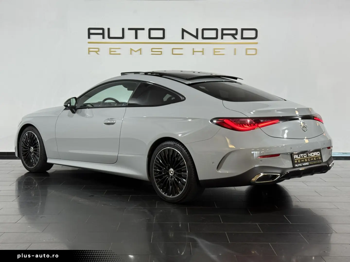 MERCEDES-BENZ CLE 220 d Coupe AMG-Line 19  Pano Night Memory