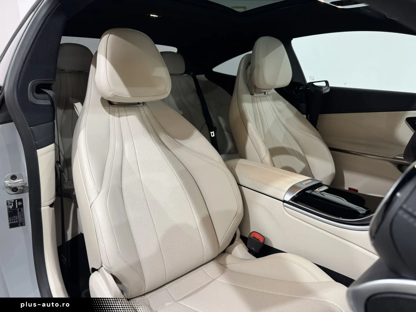 MERCEDES-BENZ CLE 220 d Coupe AMG-Line 19  Pano Night Memory
