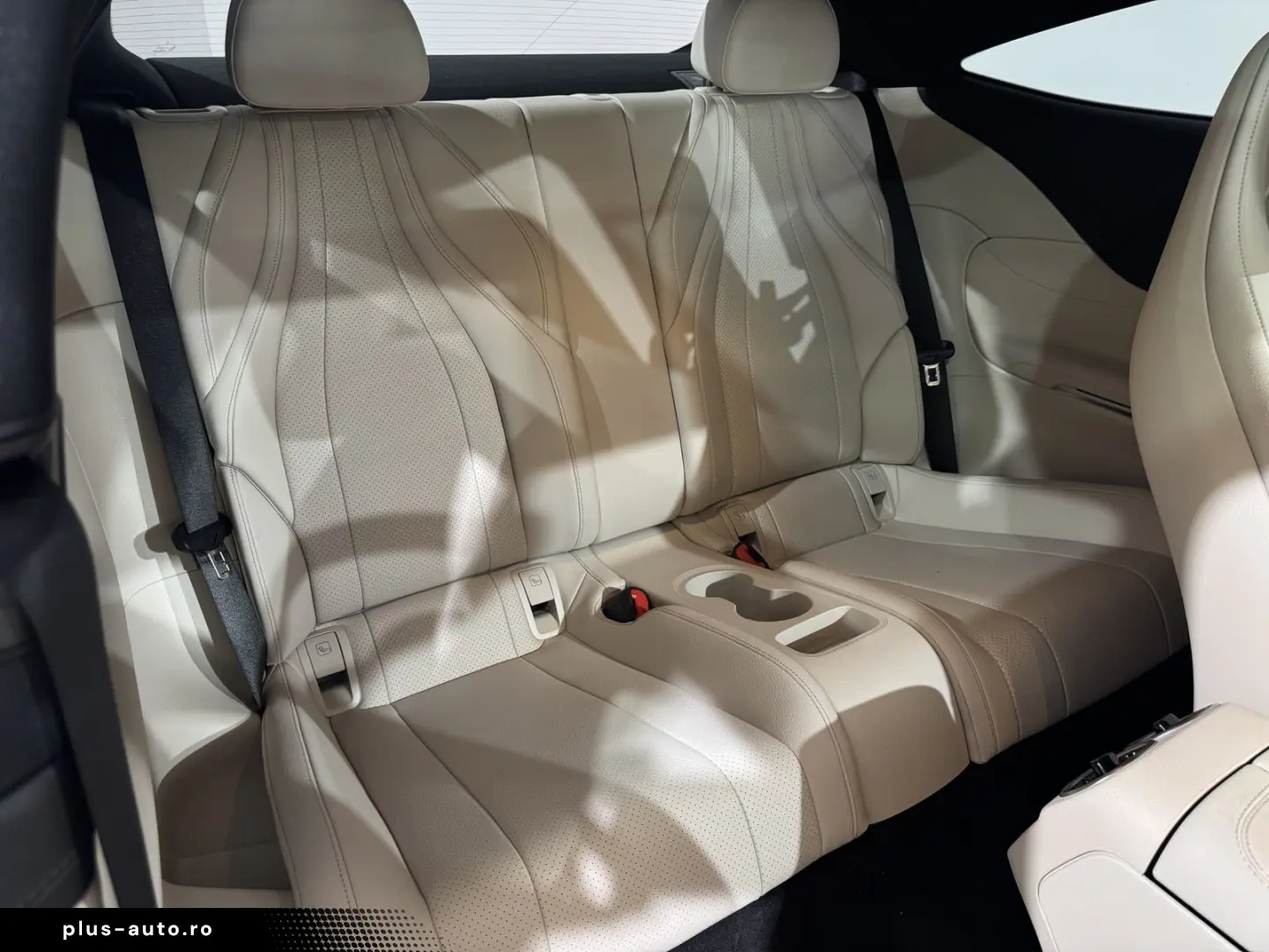 MERCEDES-BENZ CLE 220 d Coupe AMG-Line 19  Pano Night Memory