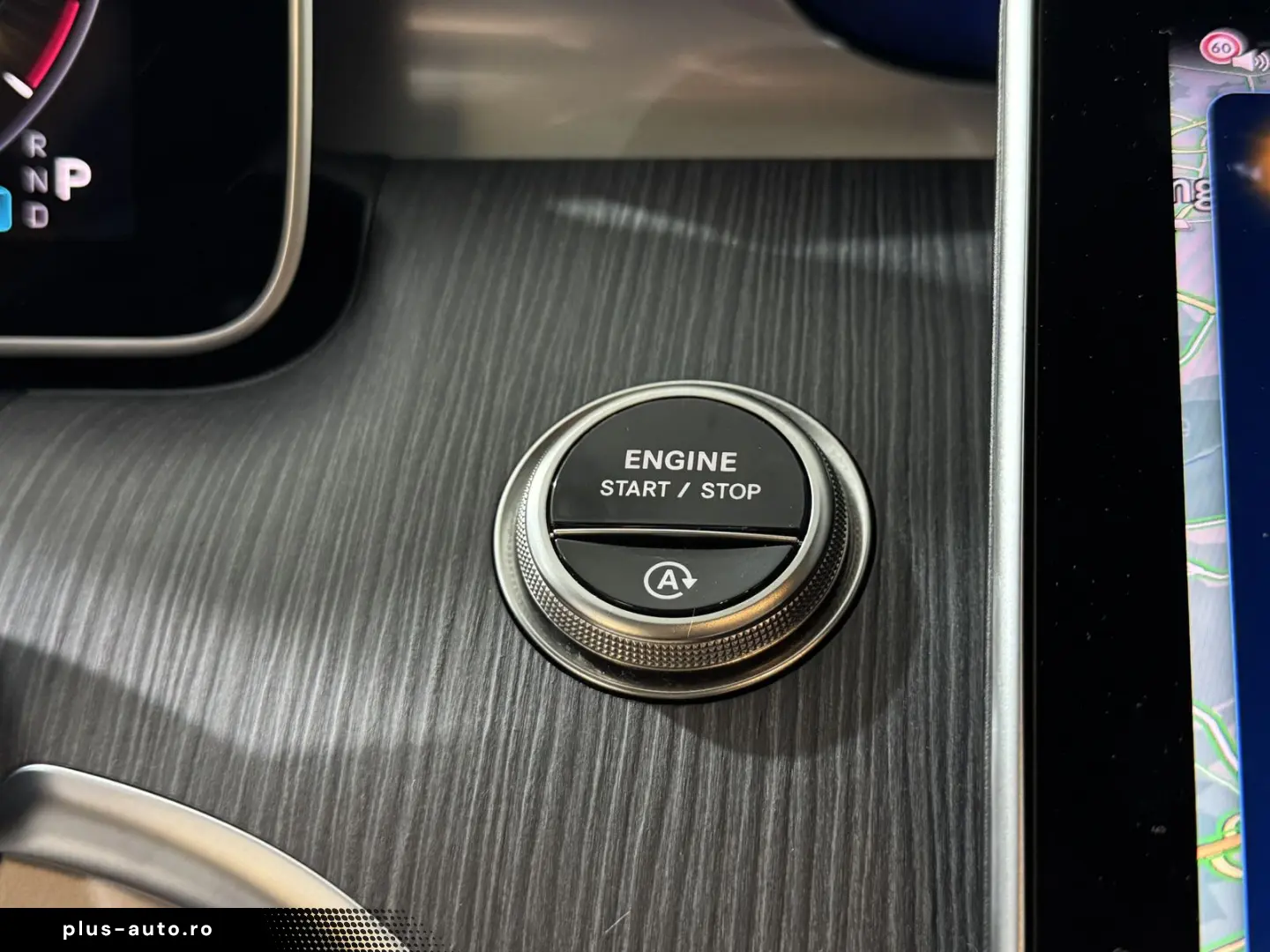 MERCEDES-BENZ CLE 220 d Coupe AMG-Line 19  Pano Night Memory