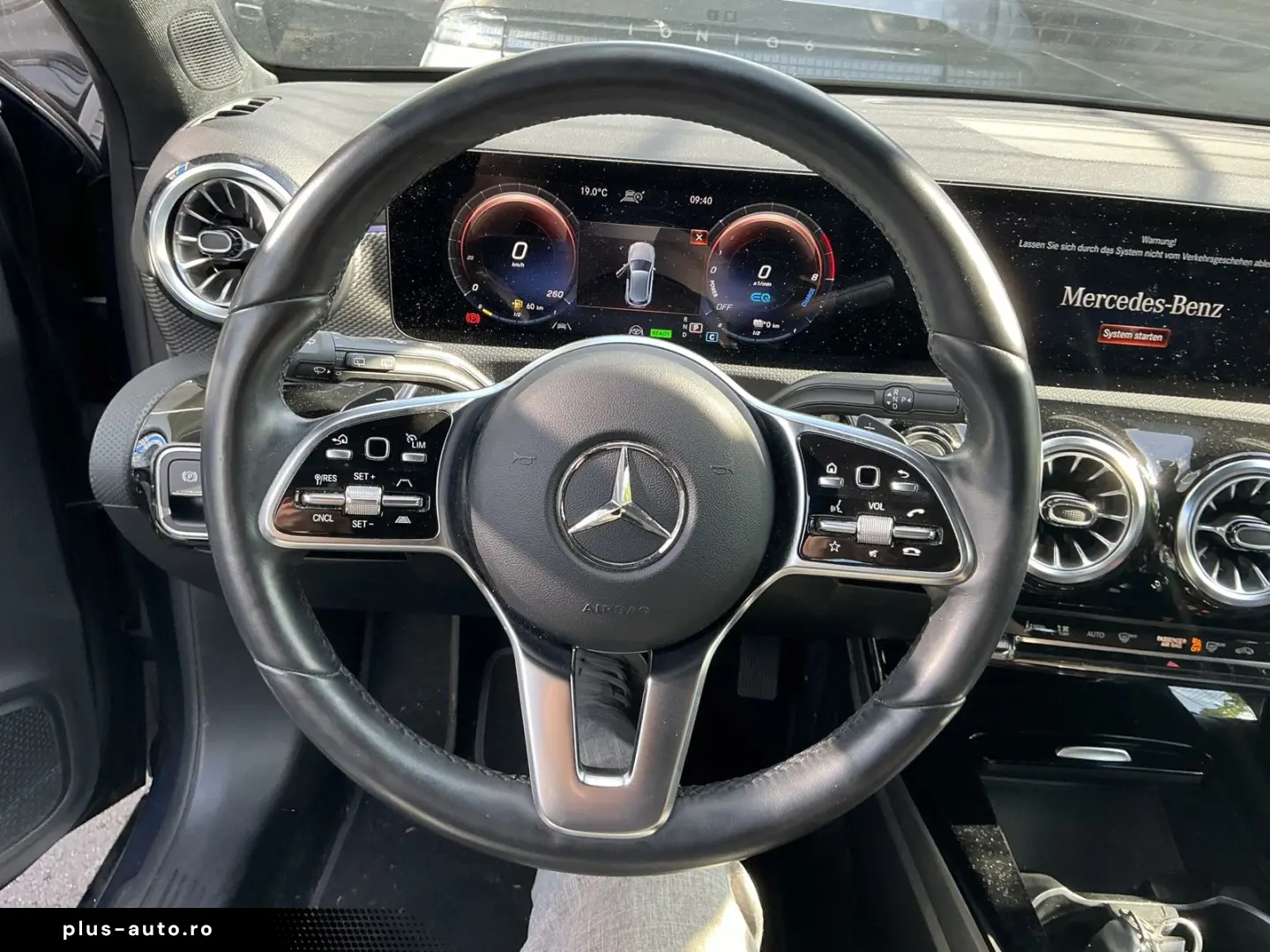 MERCEDES-BENZ A 250 e Advanced Teil-Leder R.Cam Navi LED SHZ