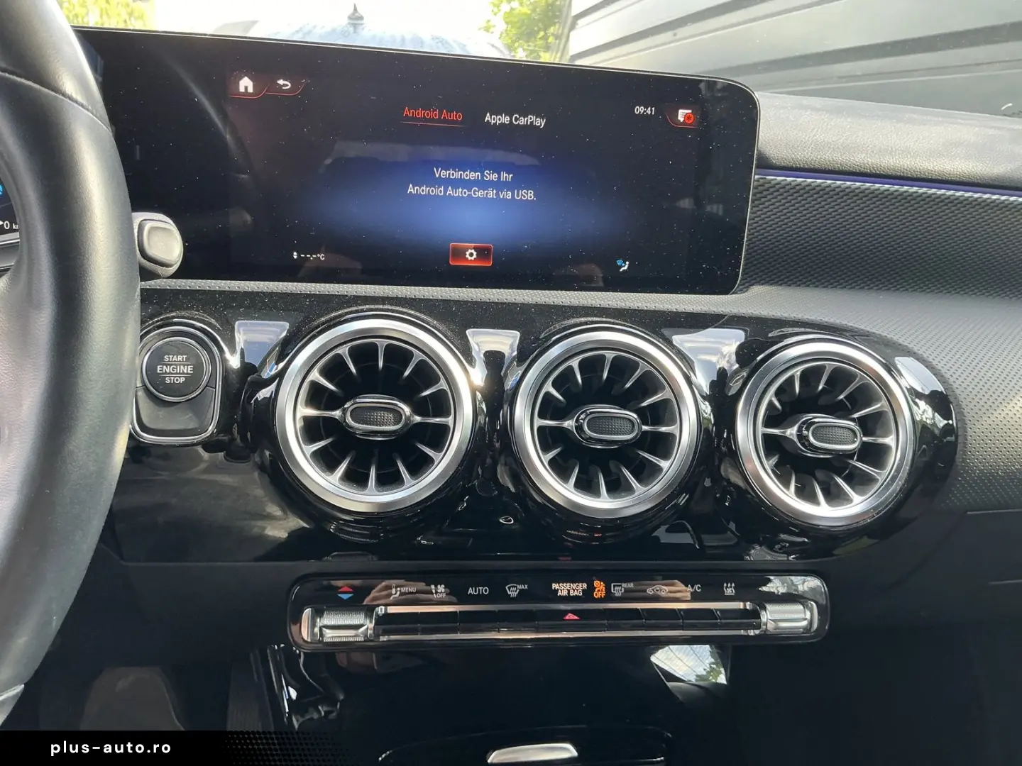 MERCEDES-BENZ A 250 e Advanced Teil-Leder R.Cam Navi LED SHZ