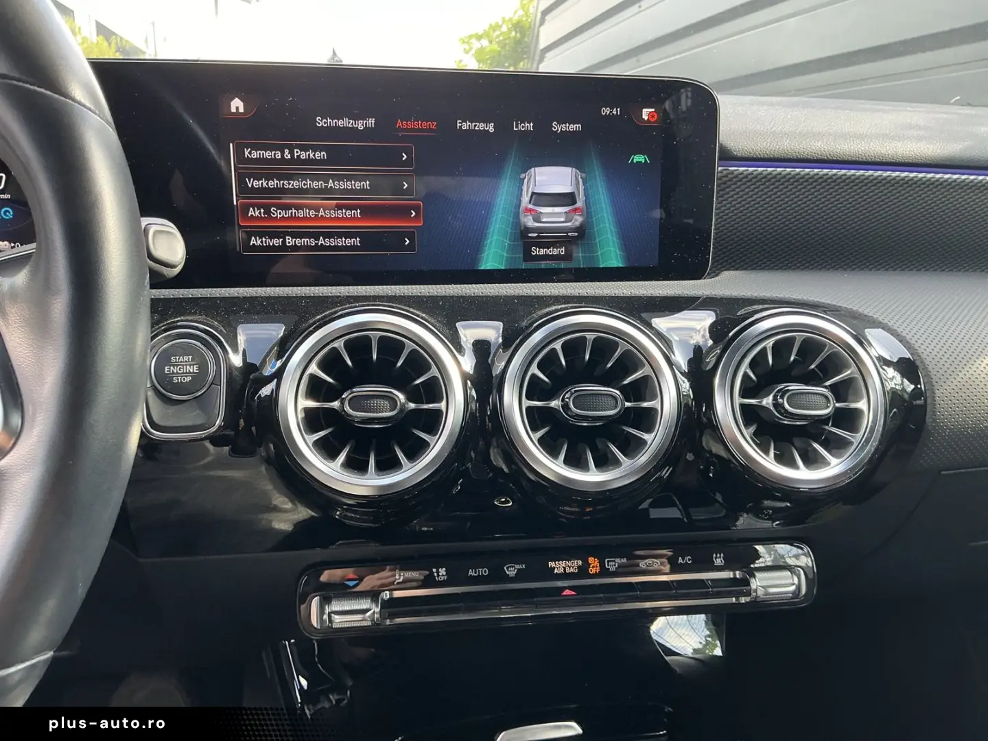 MERCEDES-BENZ A 250 e Advanced Teil-Leder R.Cam Navi LED SHZ
