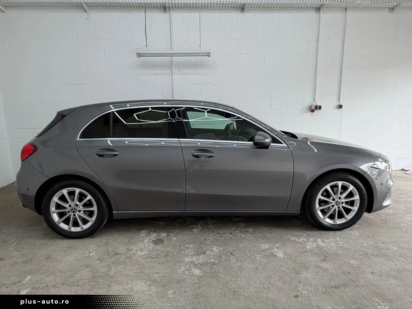 MERCEDES-BENZ A 180 Progressive DCT MBUS LEDER DAB P&hellip;