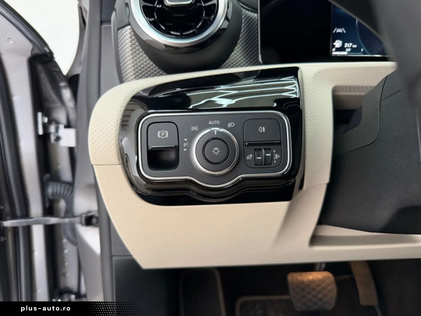 MERCEDES-BENZ A 180 Progressive DCT MBUS LEDER DAB P&hellip;