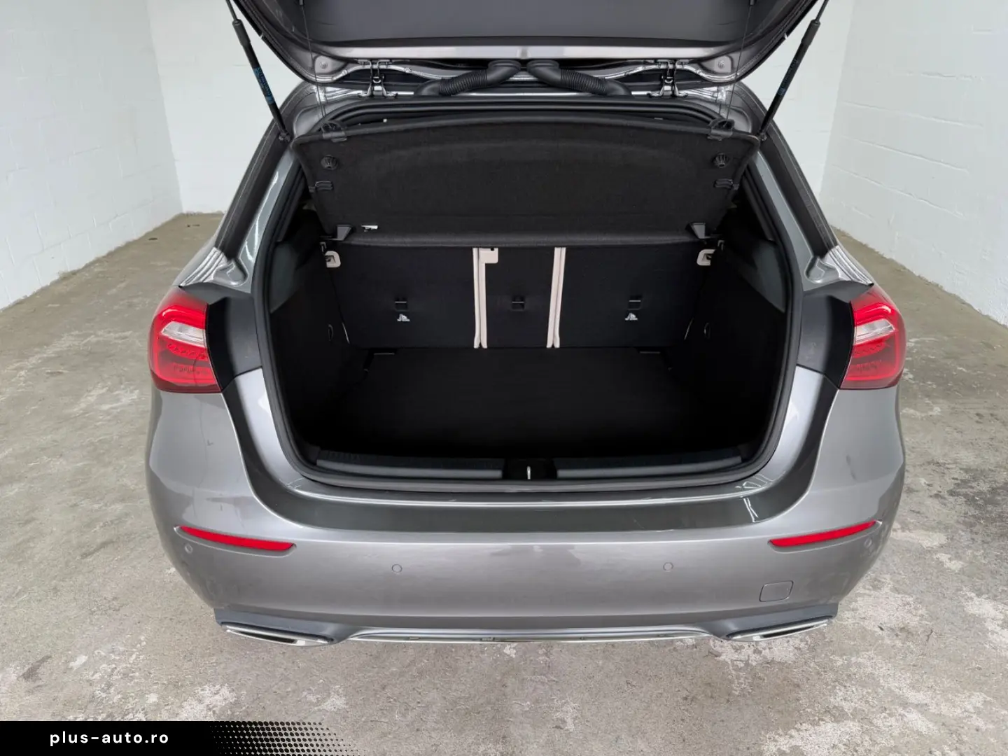 MERCEDES-BENZ A 180 Progressive DCT MBUS LEDER DAB P&hellip;