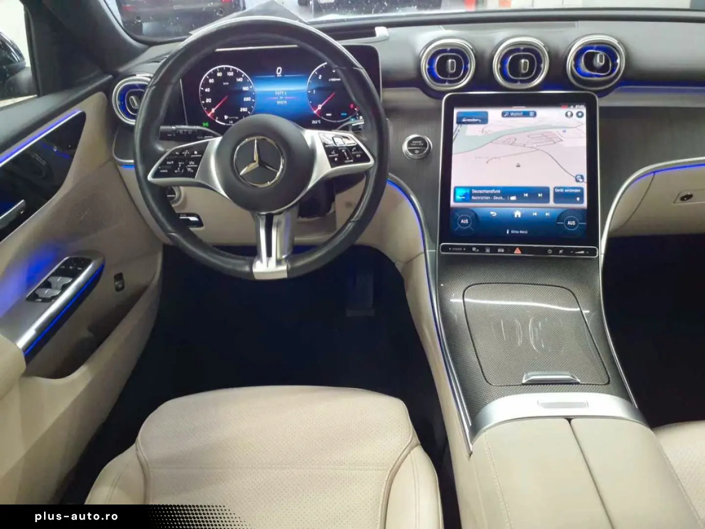 MERCEDES-BENZ C 220d T 9G-Ava Pano Assi  BusiP HuD DIS