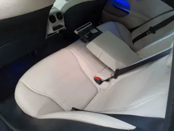 MERCEDES-BENZ C 220d T 9G-Ava Pano Assi  BusiP HuD DIS