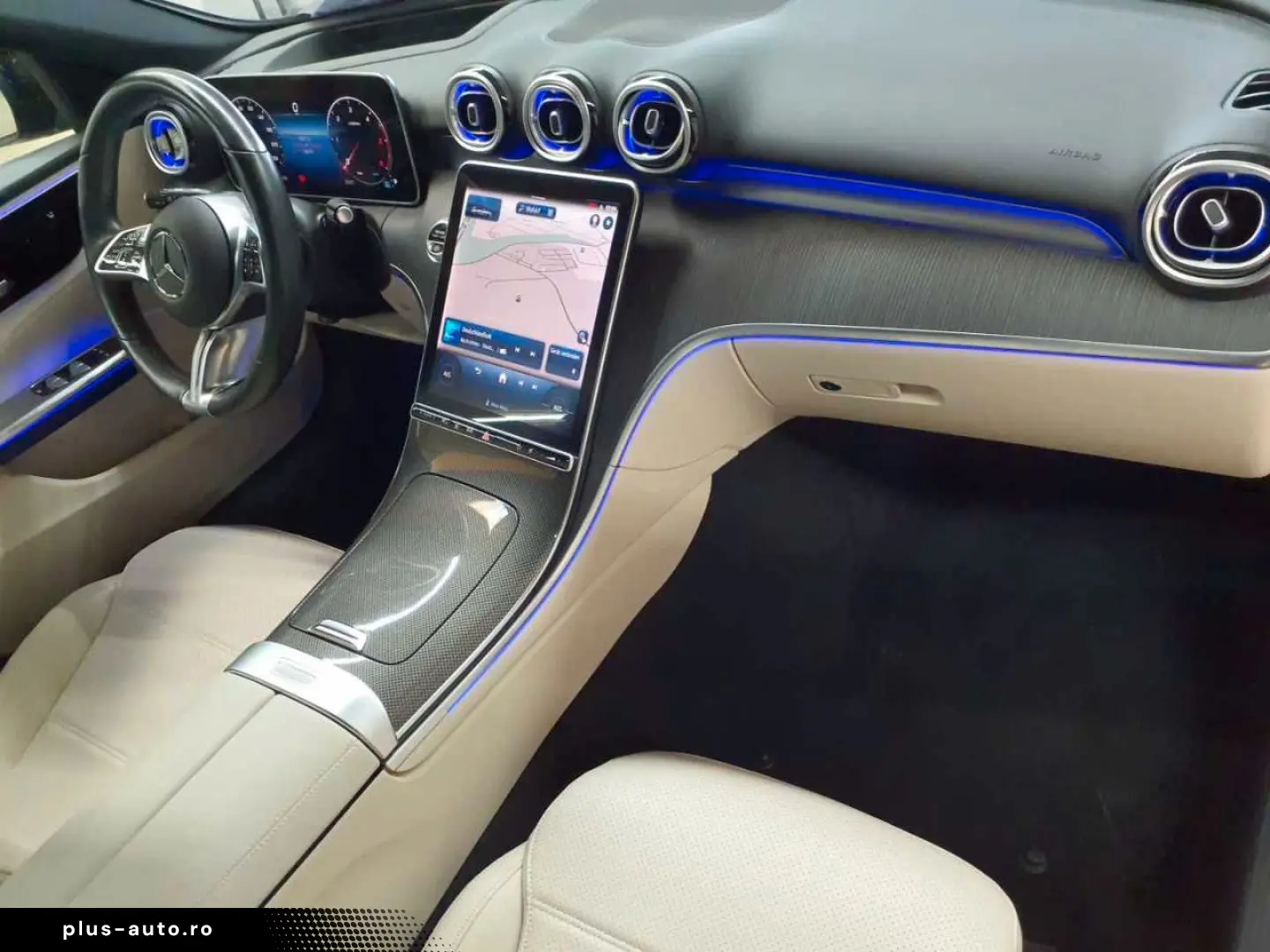 MERCEDES-BENZ C 220d T 9G-Ava Pano Assi  BusiP HuD DIS