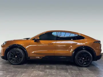 Porsche Cayenne S Coupe Electric HA-Steering Head-Up BOSE