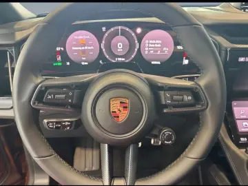 Porsche Cayenne S Coupe Electric HA-Steering Head-Up BOSE
