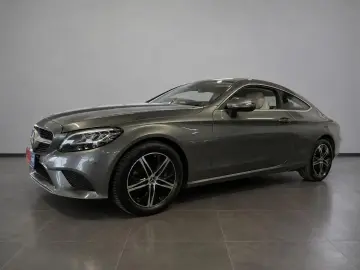 MERCEDES-BENZ C 220 d Coupe   LED  DAB  Kamera