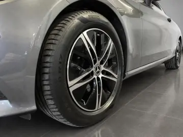 MERCEDES-BENZ C 220 d Coupe   LED  DAB  Kamera