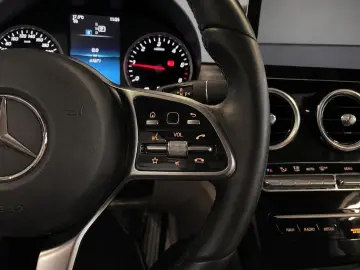 MERCEDES-BENZ C 220 d Coupe   LED  DAB  Kamera