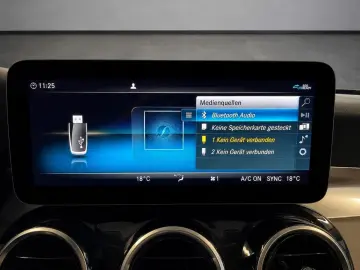 MERCEDES-BENZ C 220 d Coupe   LED  DAB  Kamera