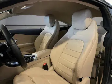MERCEDES-BENZ C 220 d Coupe   LED  DAB  Kamera