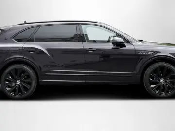 2025 Bentayga EWB Mulliner V8
