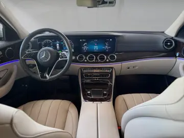 MERCEDES-BENZ E 300 e Exclusive Wide AHK Memory Kamera