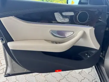 MERCEDES-BENZ E 300 e Exclusive Wide AHK Memory Kamera