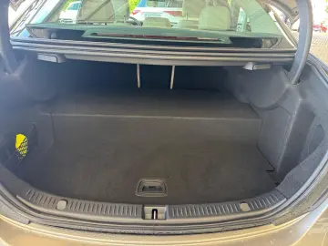 MERCEDES-BENZ E 300 e Exclusive Wide AHK Memory Kamera