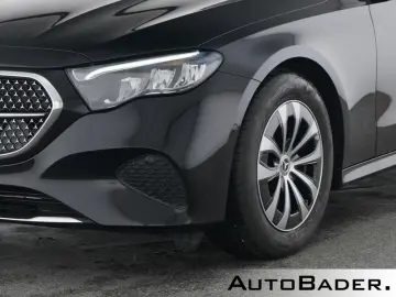 MERCEDES-BENZ E 200 T AVANTGARDE Advanced DISTR KeyG…