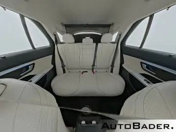 MERCEDES-BENZ E 200 T AVANTGARDE Advanced DISTR KeyG…