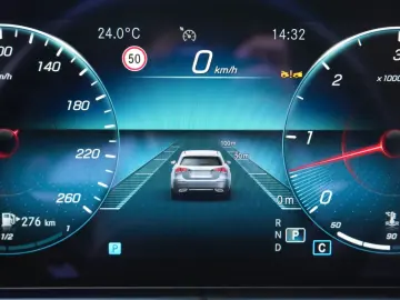 MERCEDES-BENZ E 400 d 4Matic Limousine LEDER BEIGE C…
