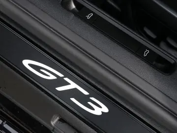 PORSCHE 911 992 GT3 Touring Lift BOSE