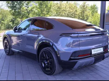 Porsche Cayenne S Coupe Electric el AHK MoodModes SportD